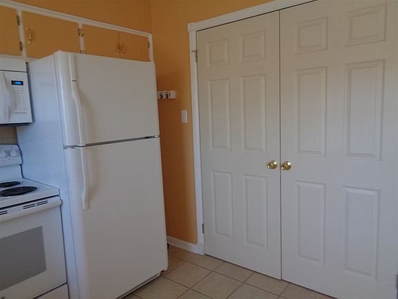 4th image of 3824 NW Euclid Ave