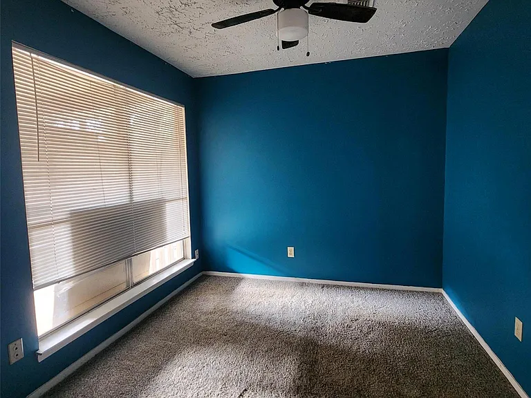 6938 Foxbrook Dr — Photo 6