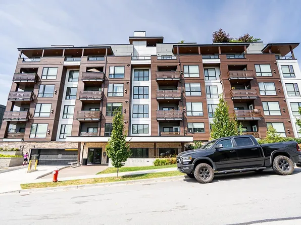 11703 Fraser St #405, Maple Ridge, BC V2X 6C4