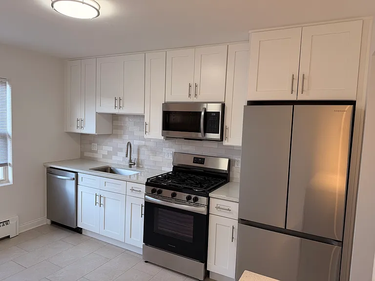 2316 N Harlem Ave #3E — Photo 3