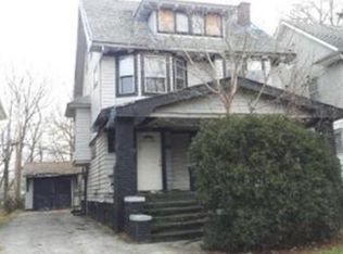 1085 Carlyon Rd, East Cleveland, OH 44112
