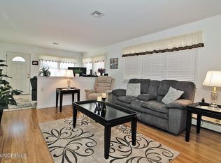 76 Liberta Dr, Toms River, NJ 08757