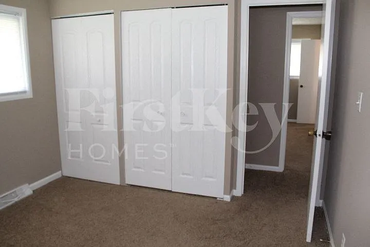 243 Tracy Rd — Photo 11