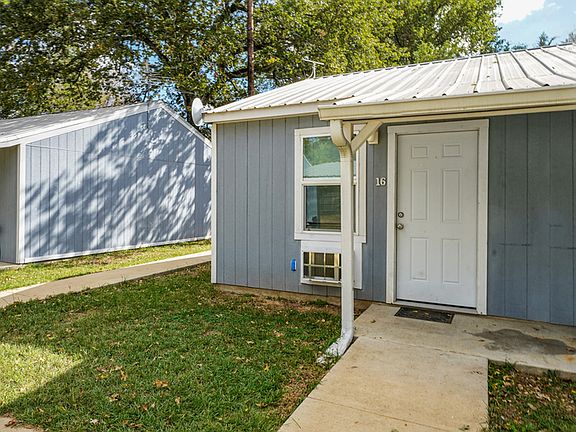 2nd image of 720 Pritchett Ln #16