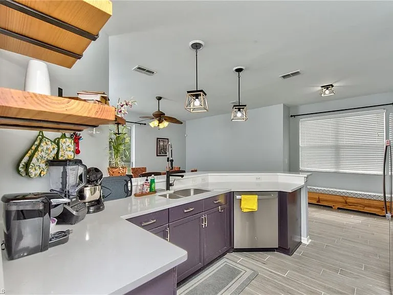 11533 Woodmount Ln — Photo 11