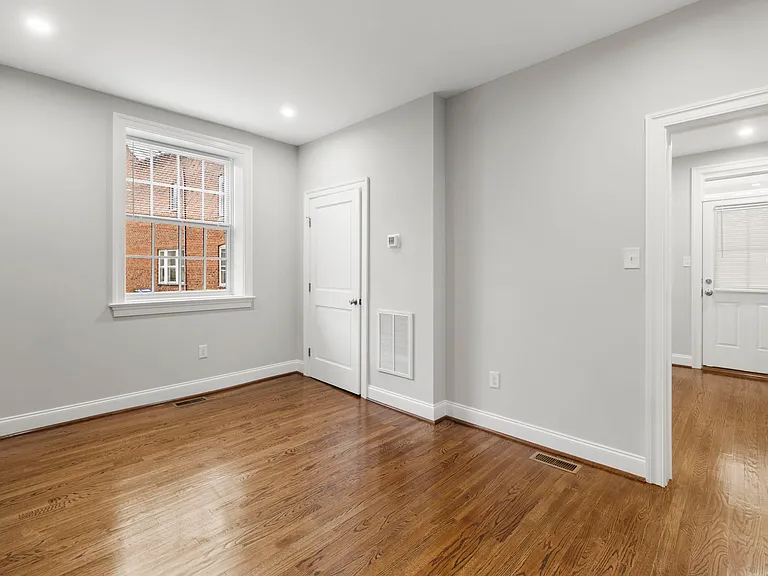 806 N Arthur Ashe Blvd #11 — Photo 12