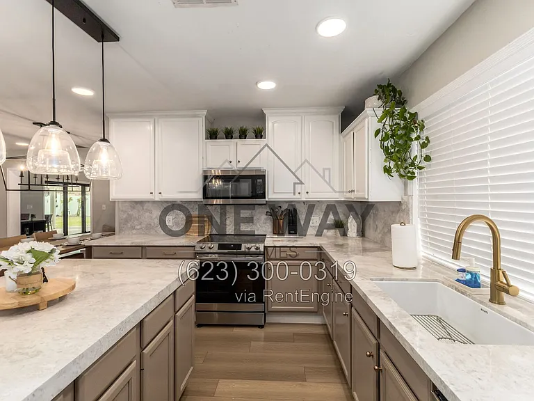 107 S Catalina St — Photo 20