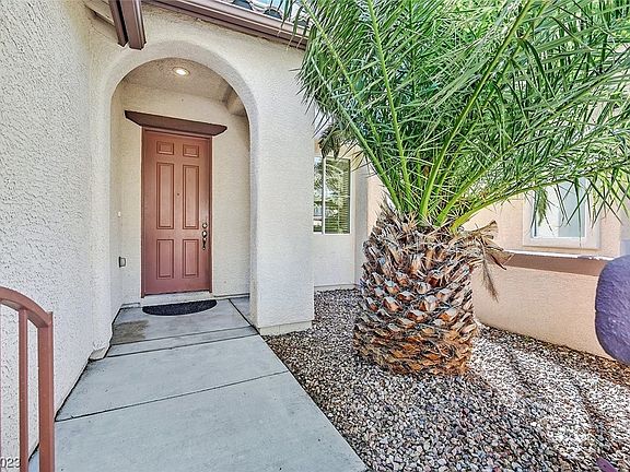 2nd image of 544 Lacabana Beach Dr