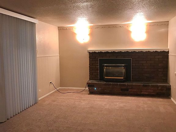 2nd image of 1905 Dogwood Dr SE