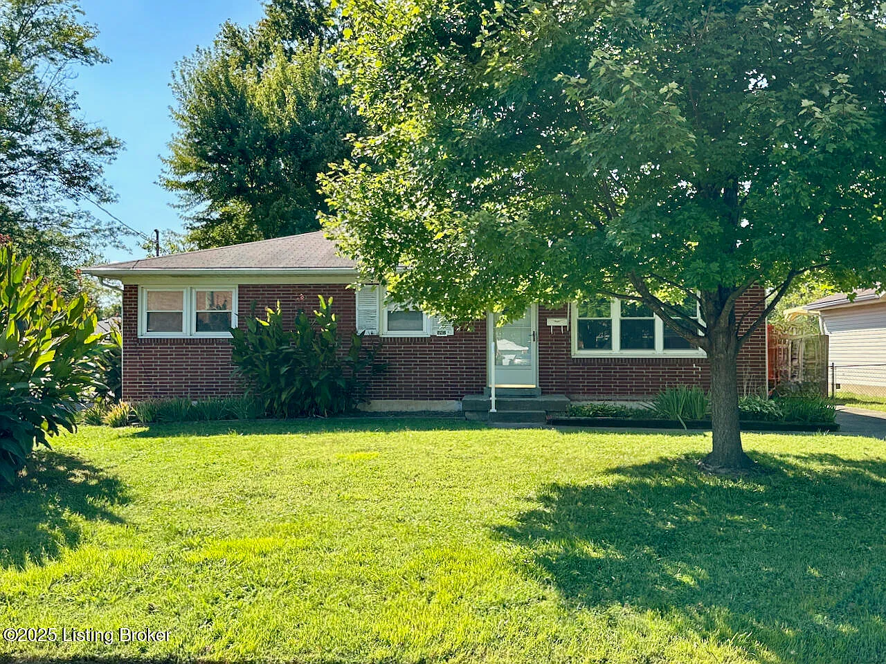 5912 Gloria Ln photo 1