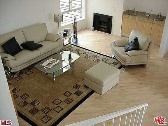 2nd image of 2045 Beloit Ave APT 304