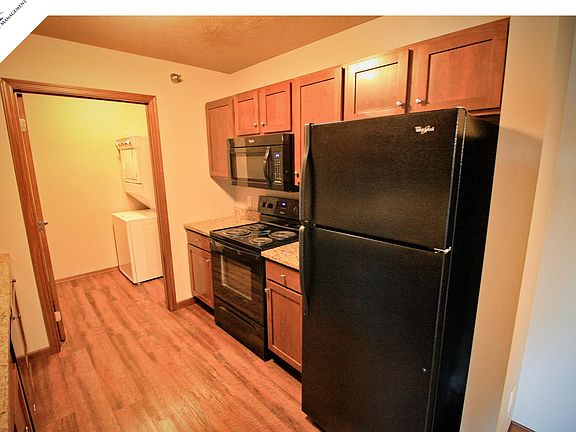 2nd image of 3600 S Sycamore Ave APT 202