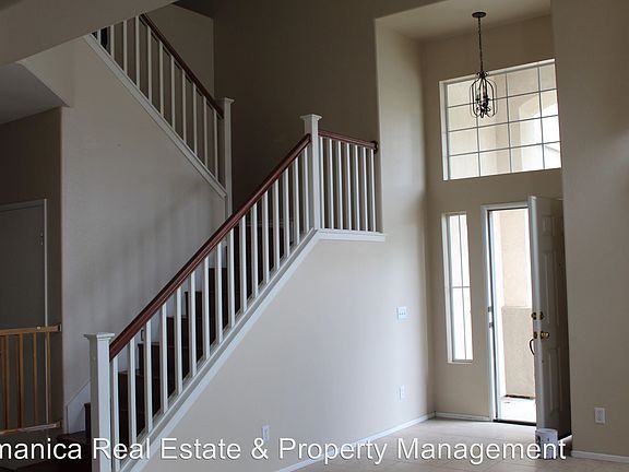 3rd image of 15943 Camino Real St