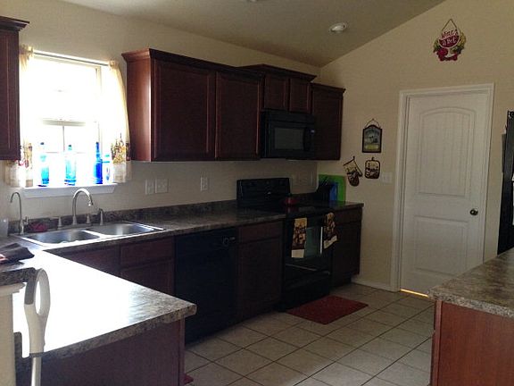 2nd image of 3004 Vermont Ave