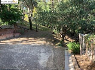 22 Ridgewood Ln, Oakland, CA 94611