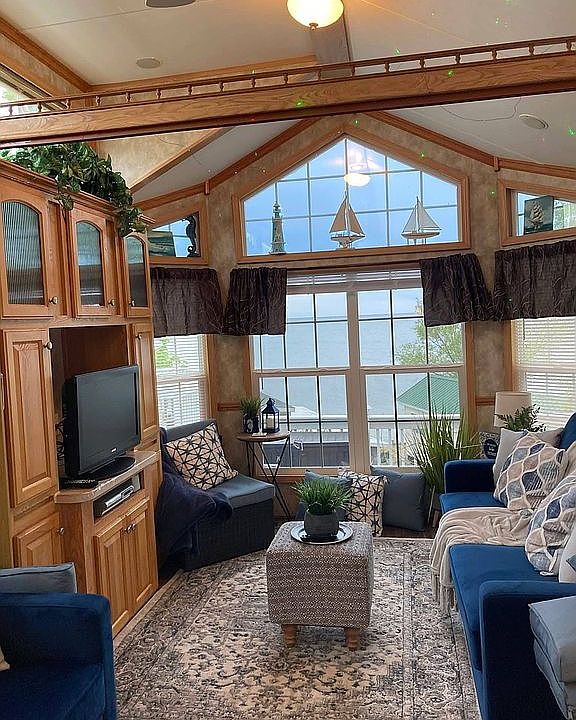 1st image of 80 Brennan Beach Rd