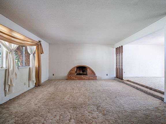 5th image of 1500 Rocky Bluff Dr