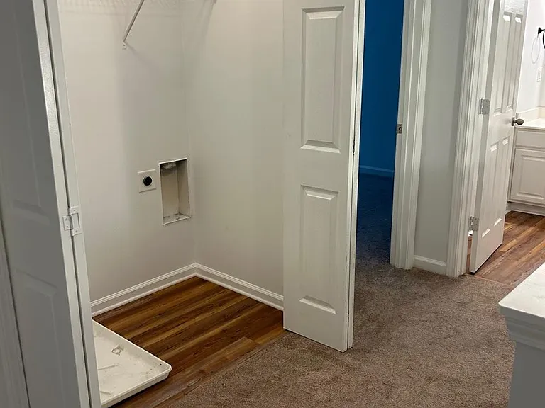 2530 Sheldon Pl — Photo 16