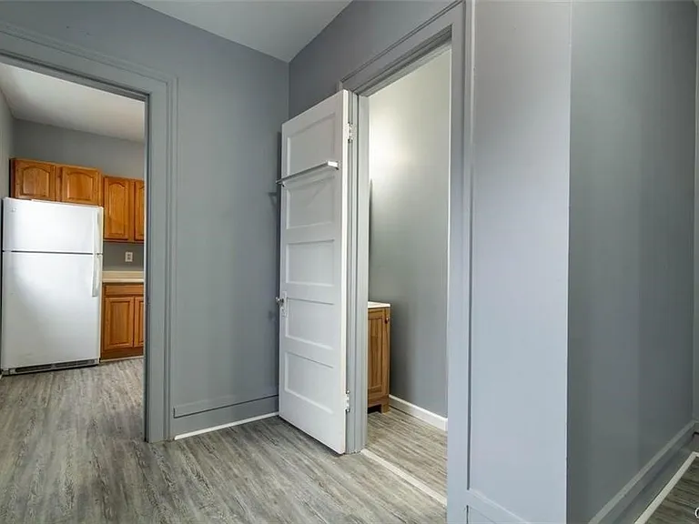 156 Sterling St — Photo 4