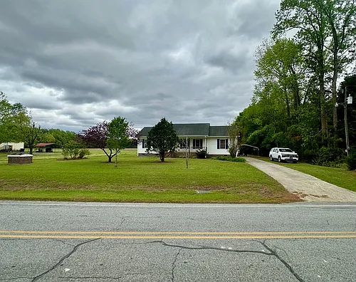 2058 Maurice Brown Rd Photo 1