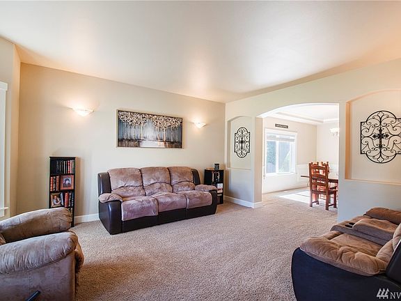 4th image of 10805 152nd Street Ct E