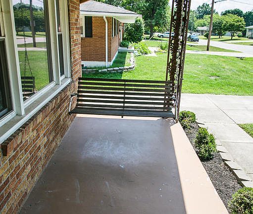 5th image of 6713 Creston Dr