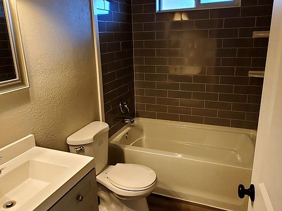 5th image of 3722 S Asotin St #A