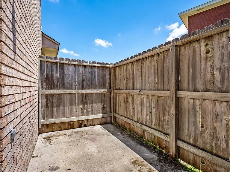 4102 Terri Linn Dr #A — Photo 12
