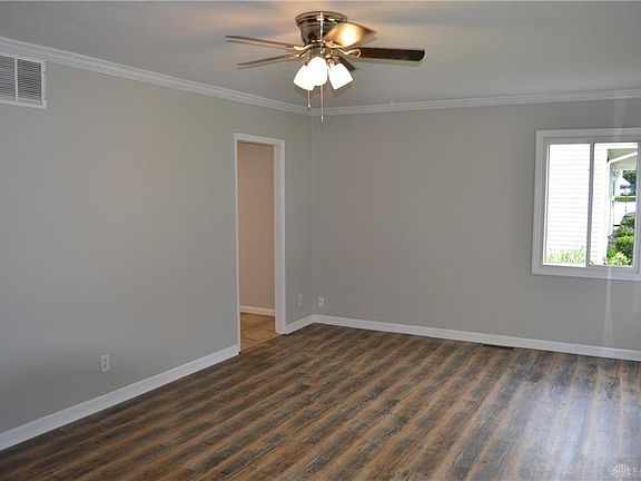 5th image of 2020 Pittsfield St