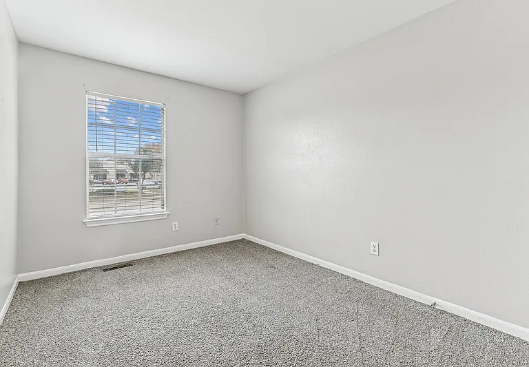 Parkland Pointe — Photo 11