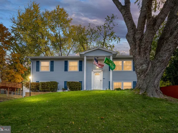 13707 Mapledale Ave, Woodbridge, VA 22193