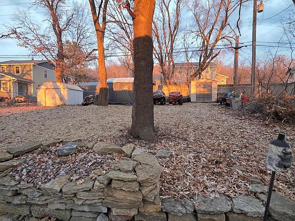 2nd image of 1512 Point Douglas Rd S