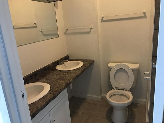 5th image of 1825 S Crawford St #14115093