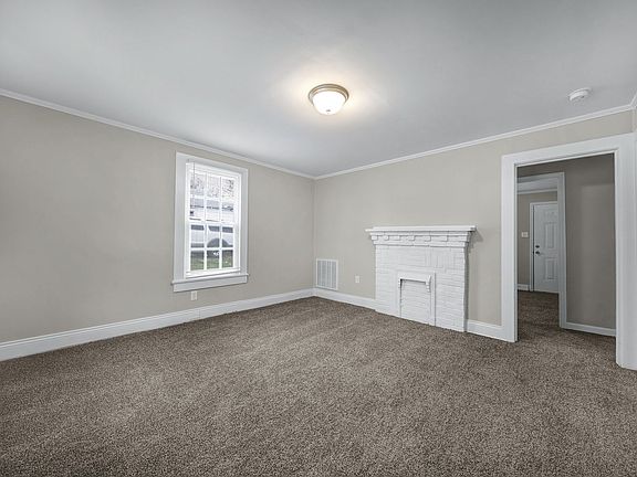 3rd image of 307 Rice St