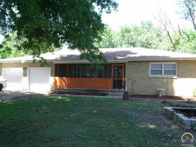 320 W North St, Carbondale, KS, 66414