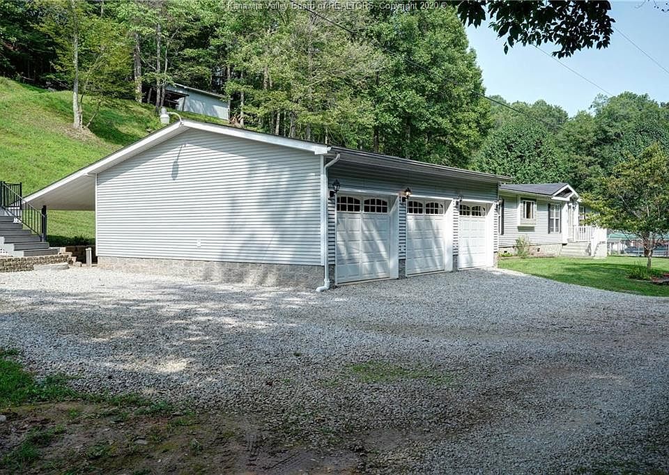 1st image of 18 Tackett Ln