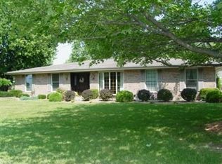 636 Hoffmann Ave, Lebanon, OH 45036