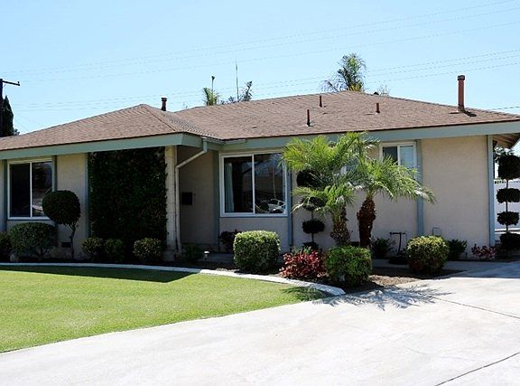 4th image of 17211 Gardenland Ave