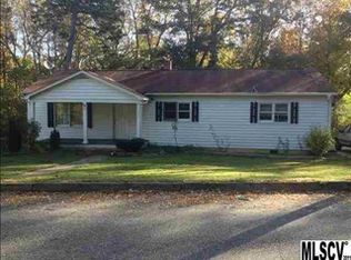 1610 4th Street Dr NE, Hickory, NC 28601