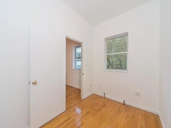 427 Humboldt Street image 32 of 68