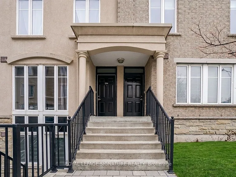 42 Western Battery Rd #704 — Photo 4