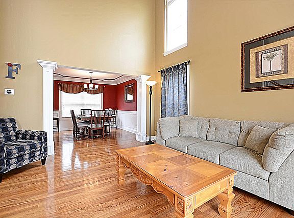 5th image of 13136 Vicarage Dr