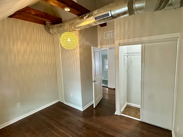1619 Starkweather Ave #3 — Photo 5