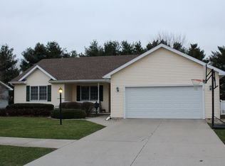 913 Thomas Dr, Momence, IL