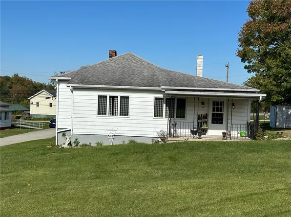 106 June St, Yukon, PA 15698