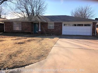 3921 Oakcrest Ave, Enid, OK 73703