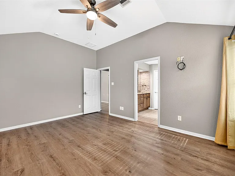 7815 Koloa River Ct — Photo 23