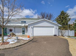 1848 Windmill Dr, Baldwin, WI 54002