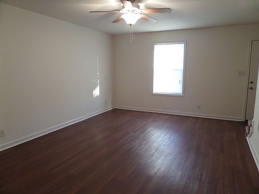 4th image of 1042 W Creek Coyote Trl APT F