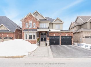 27 Marks Rd, Springwater, ON L9X0S5